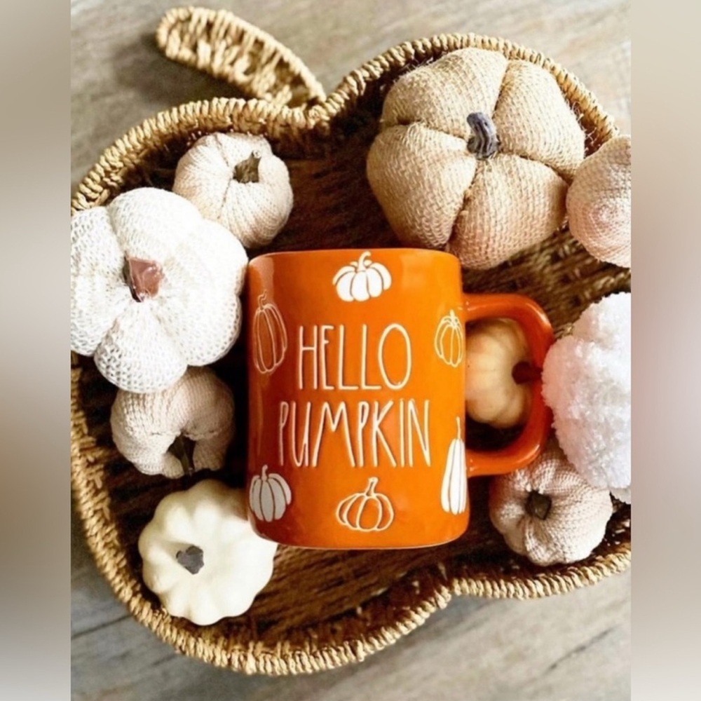 NEW Rae Dunn Hello Pumpkin Mug - Picture 1 of 3
